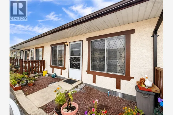 5869 Main Street Unit# 4