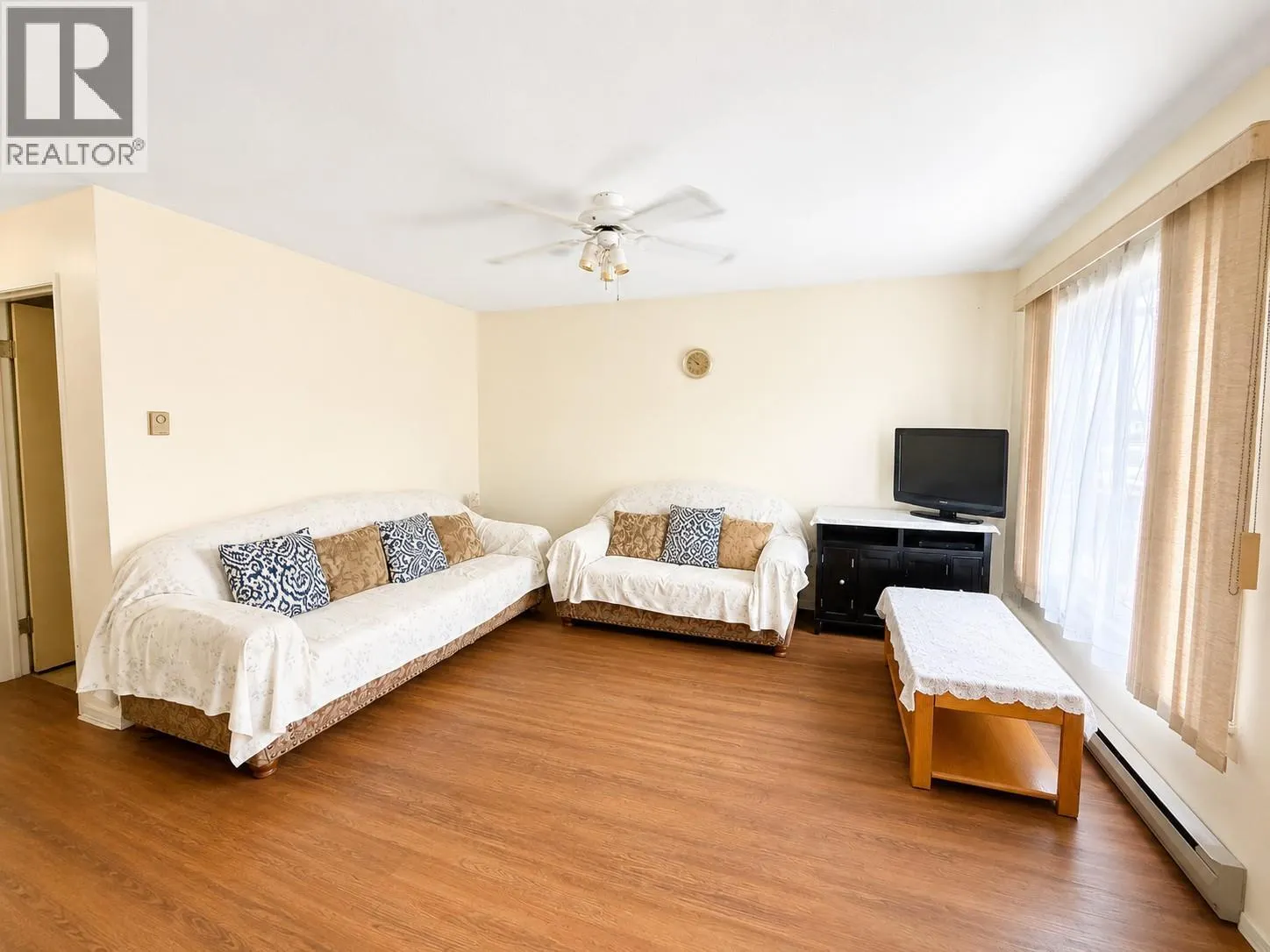 5869 Main Street Unit# 4