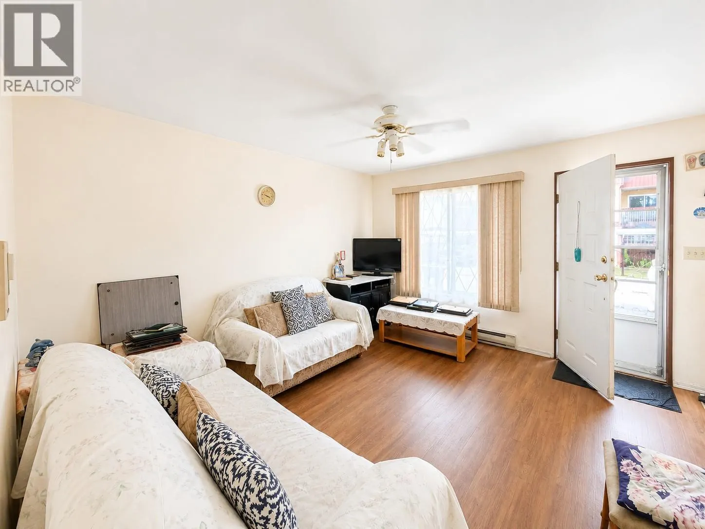 5869 Main Street Unit# 4