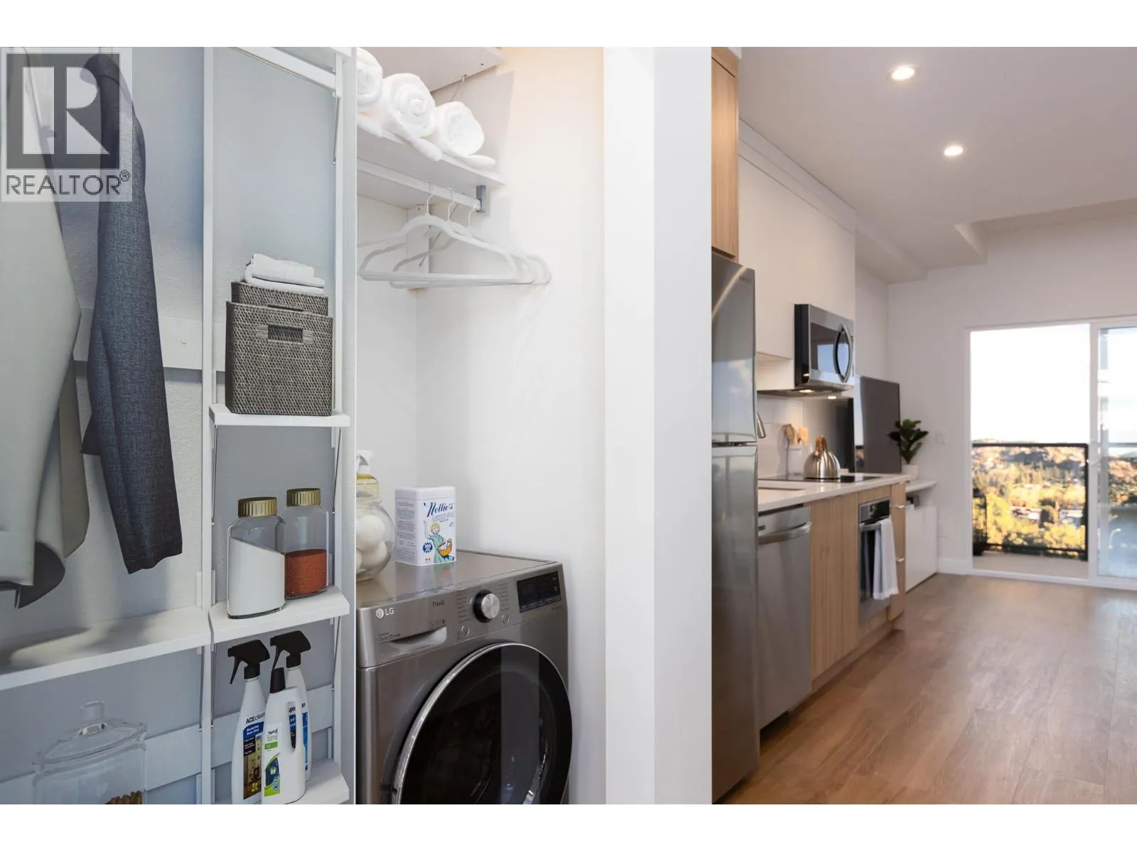1281 Pridham Avenue Unit# 328 Lot# 84