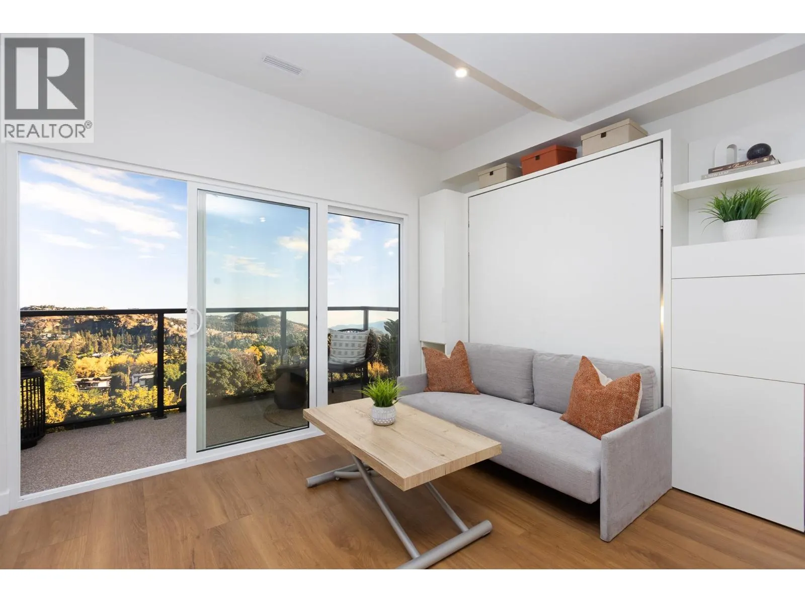 1281 Pridham Avenue Unit# 328 Lot# 84