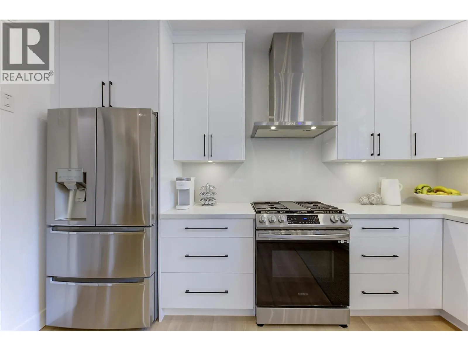 2274 Woodlawn Street Unit# 2