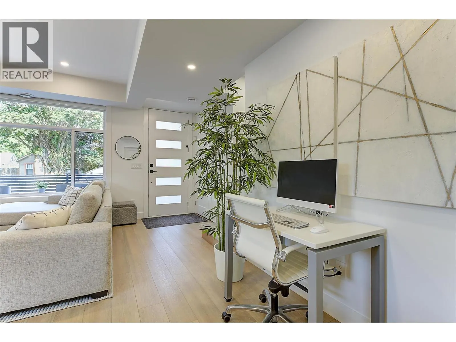 2274 Woodlawn Street Unit# 2