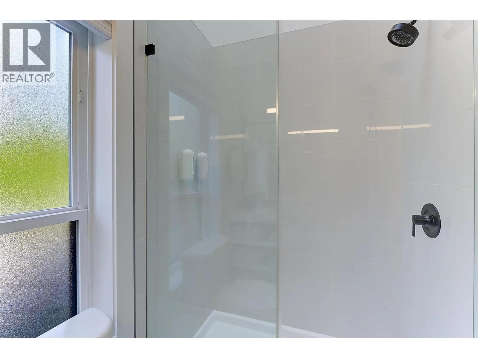 2274 Woodlawn Street Unit# 2