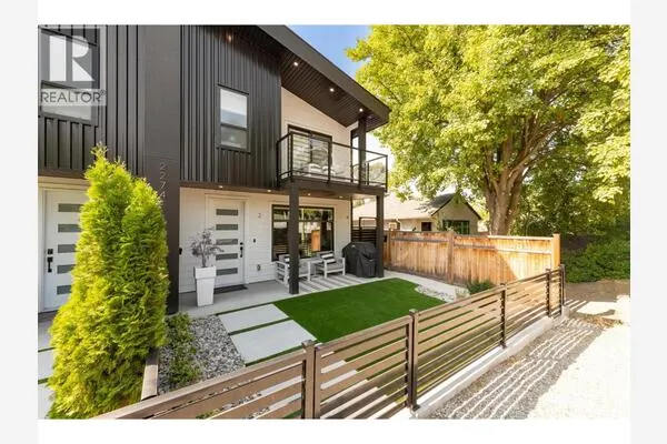 2274 Woodlawn Street Unit# 2