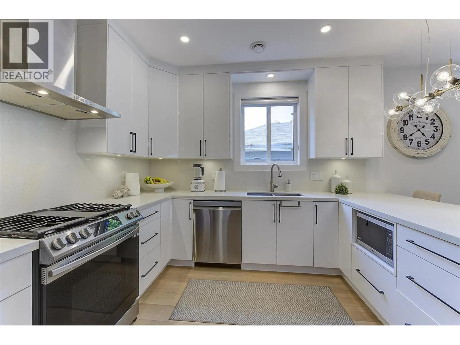 2274 Woodlawn Street Unit# 2