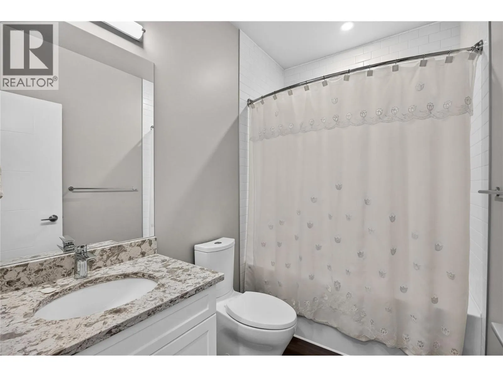 400 Vista Park Unit# 422