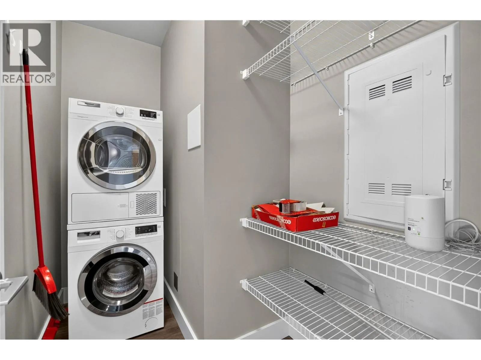 400 Vista Park Unit# 422