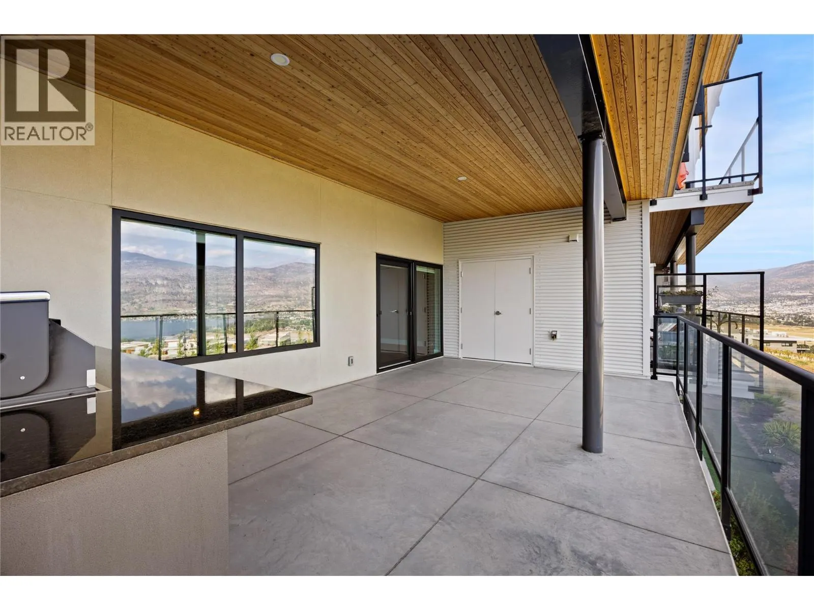 400 Vista Park Unit# 422