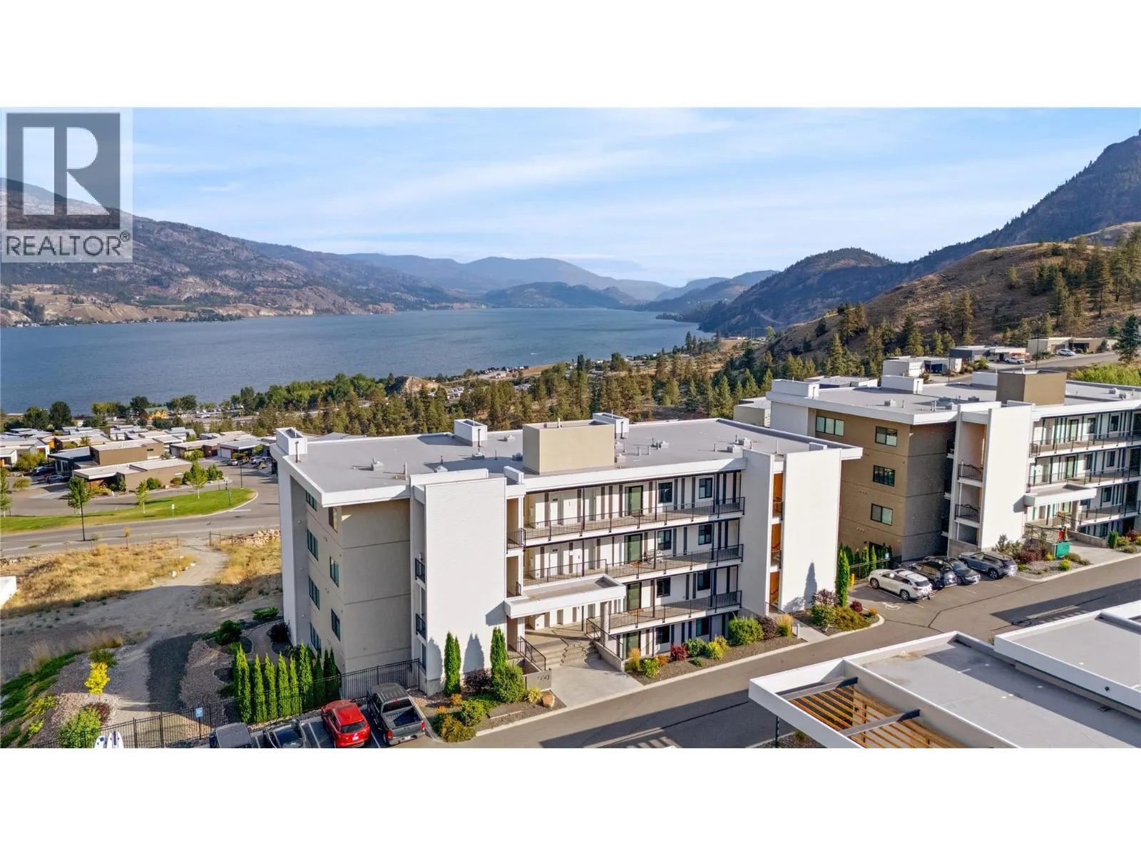 400 Vista Park Unit# 422