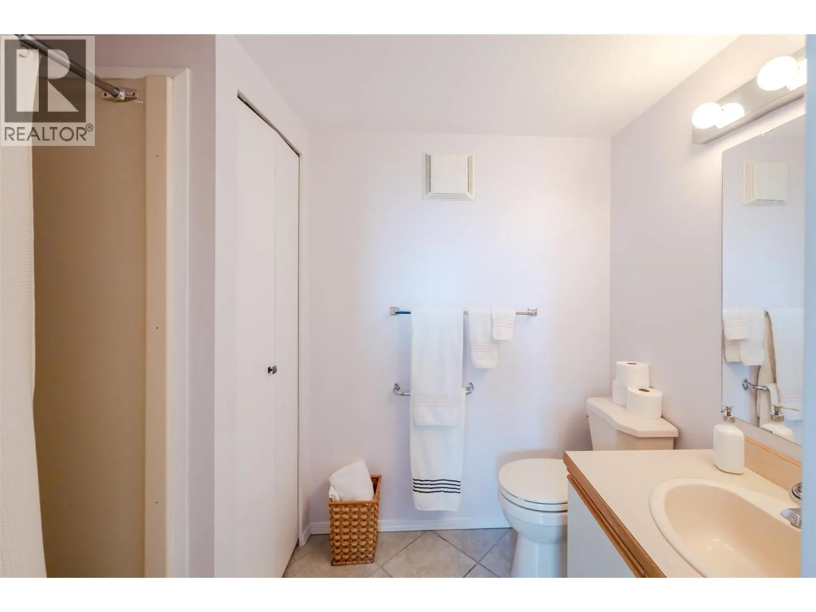 84 Van Horne Street Unit# 304