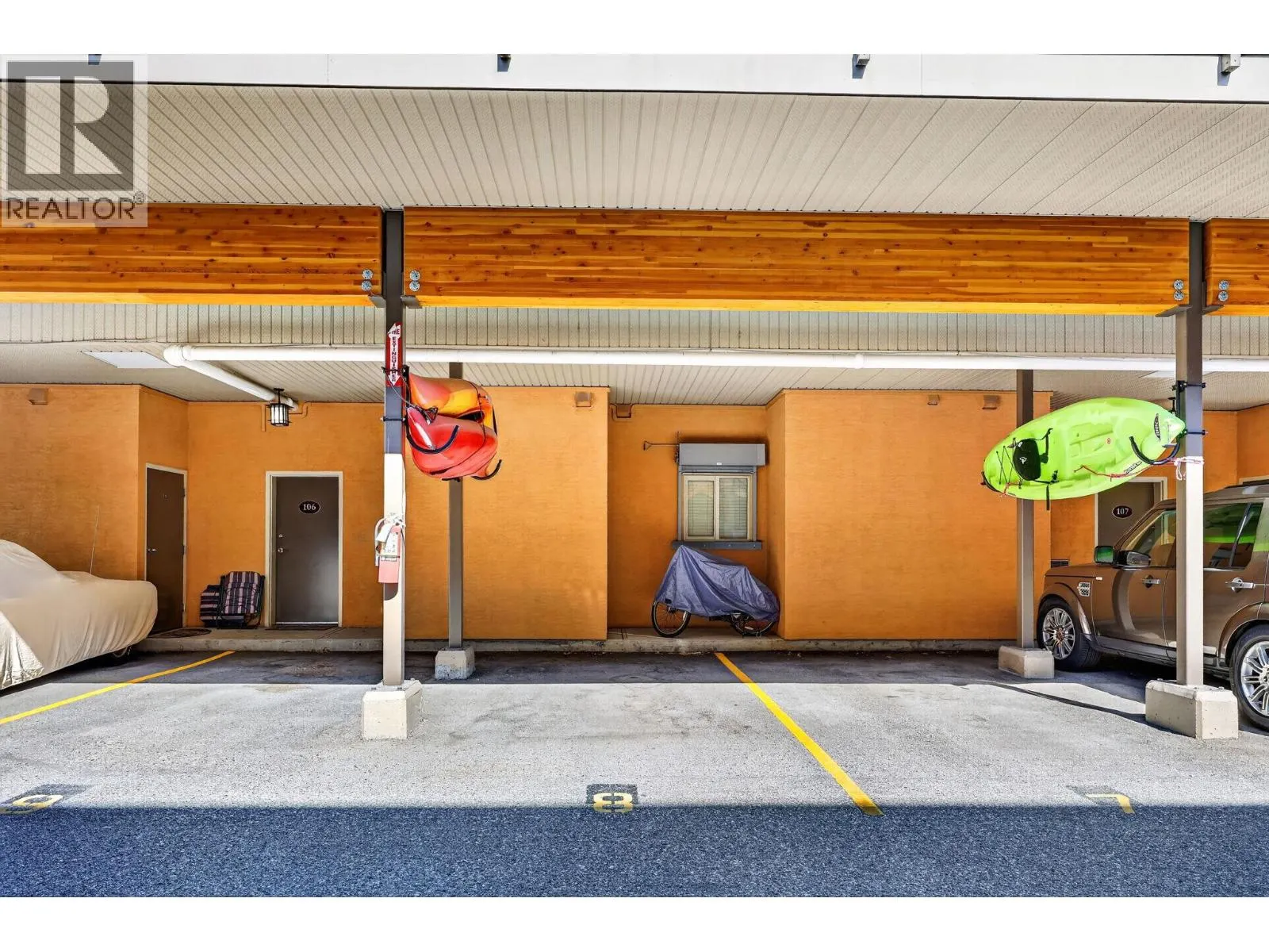 3996 Beach Avenue Unit# 308 Lot# 36