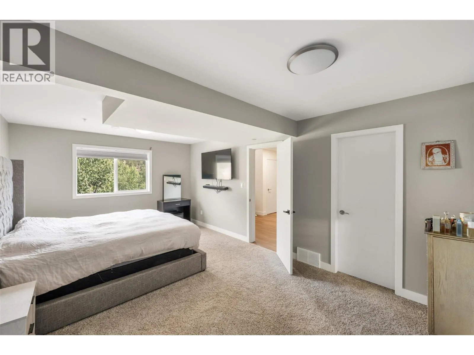 125 Cabernet Drive Unit# 26