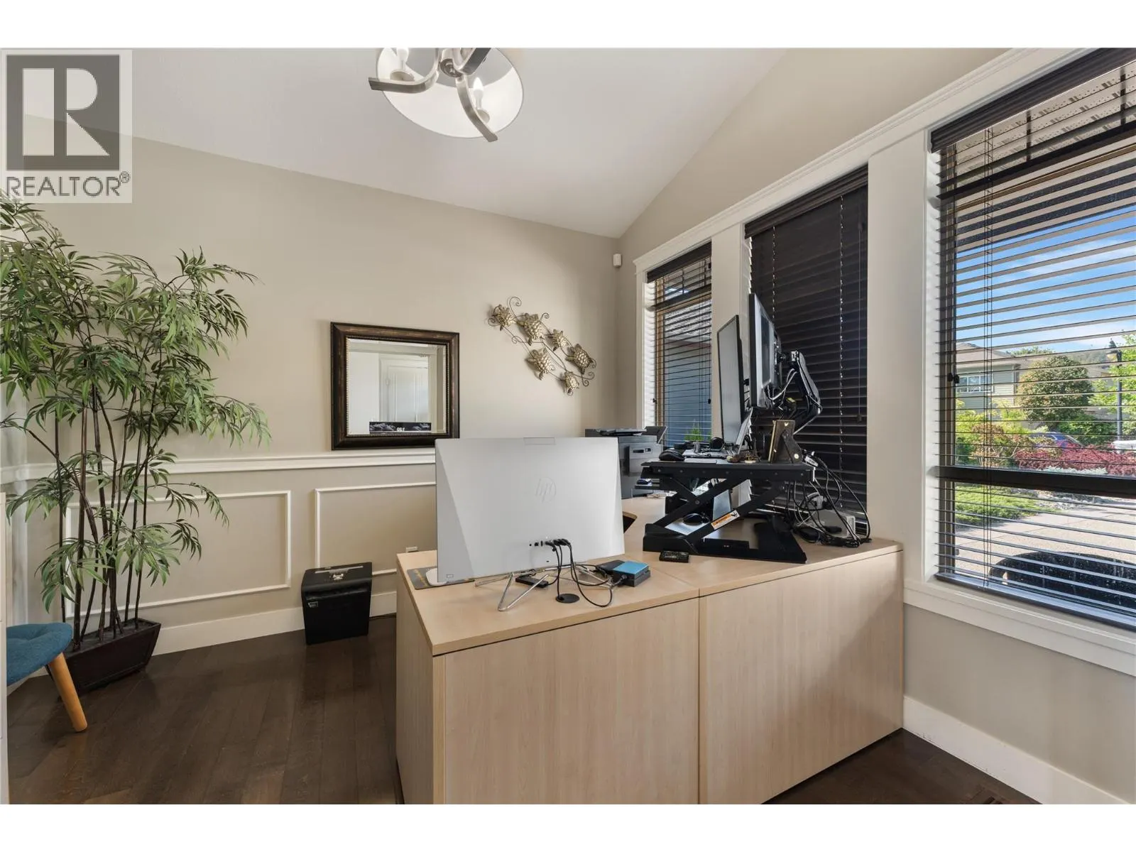 13011 East Ridge Drive