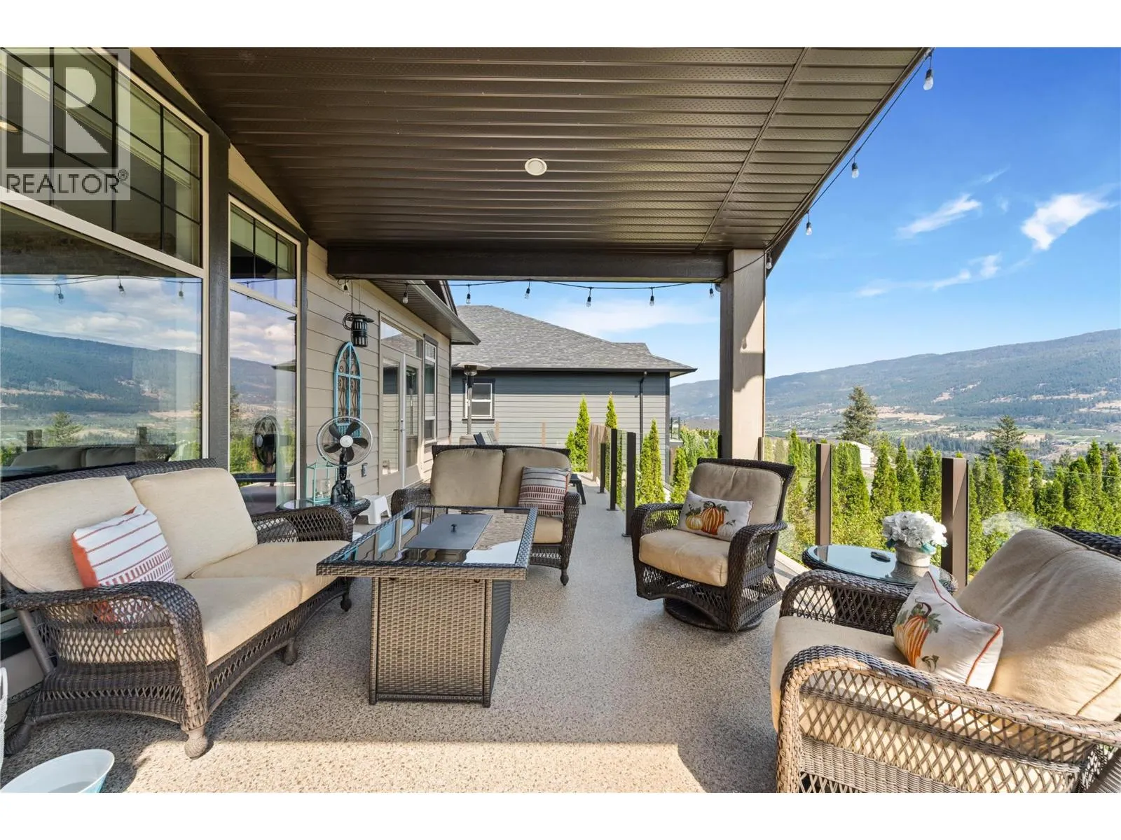 13011 East Ridge Drive