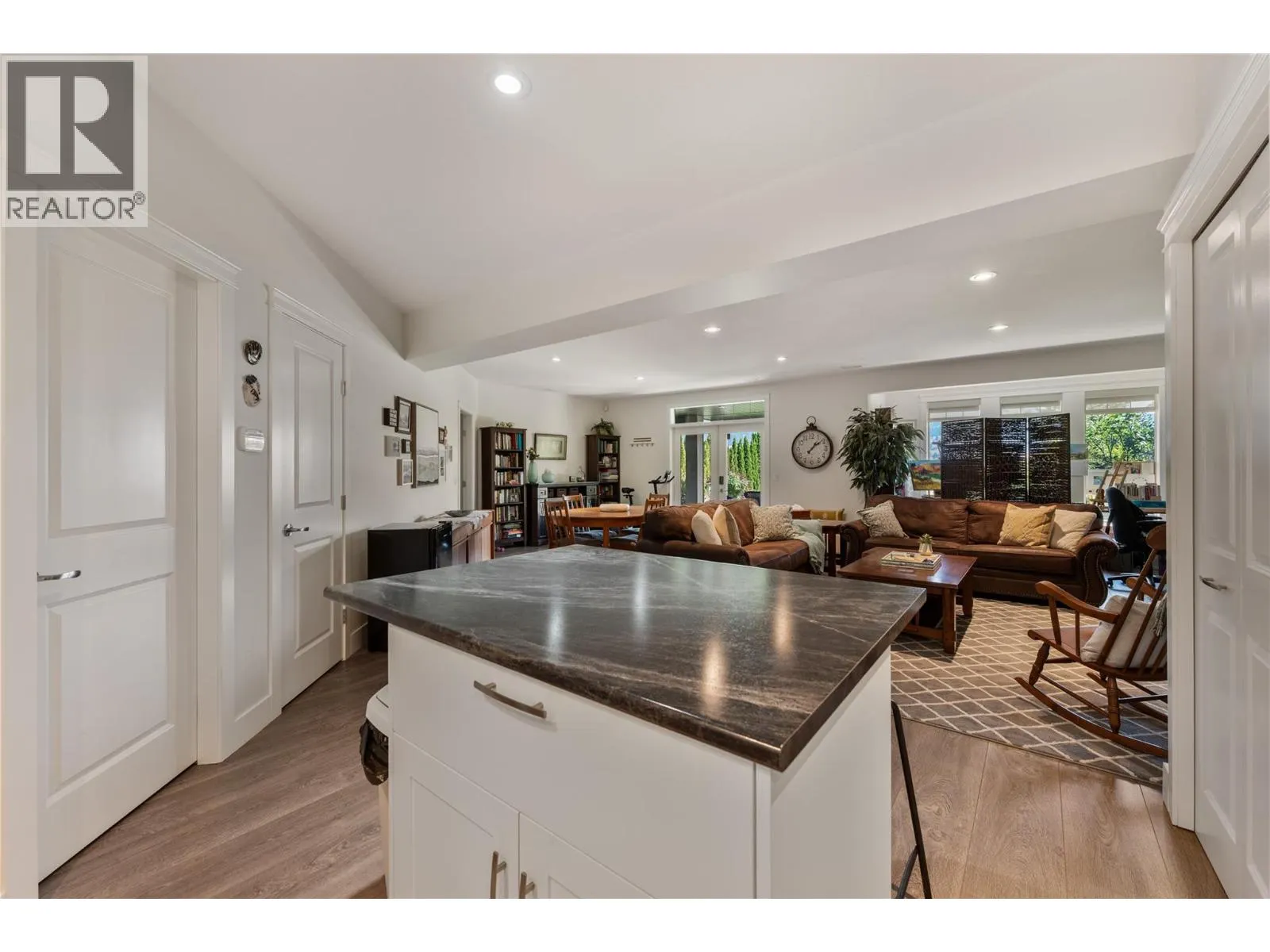 13011 East Ridge Drive