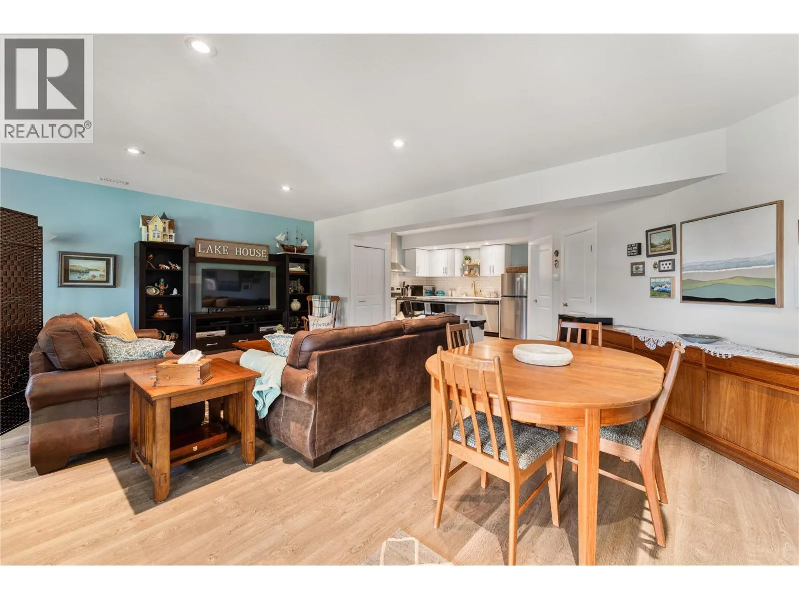 13011 East Ridge Drive