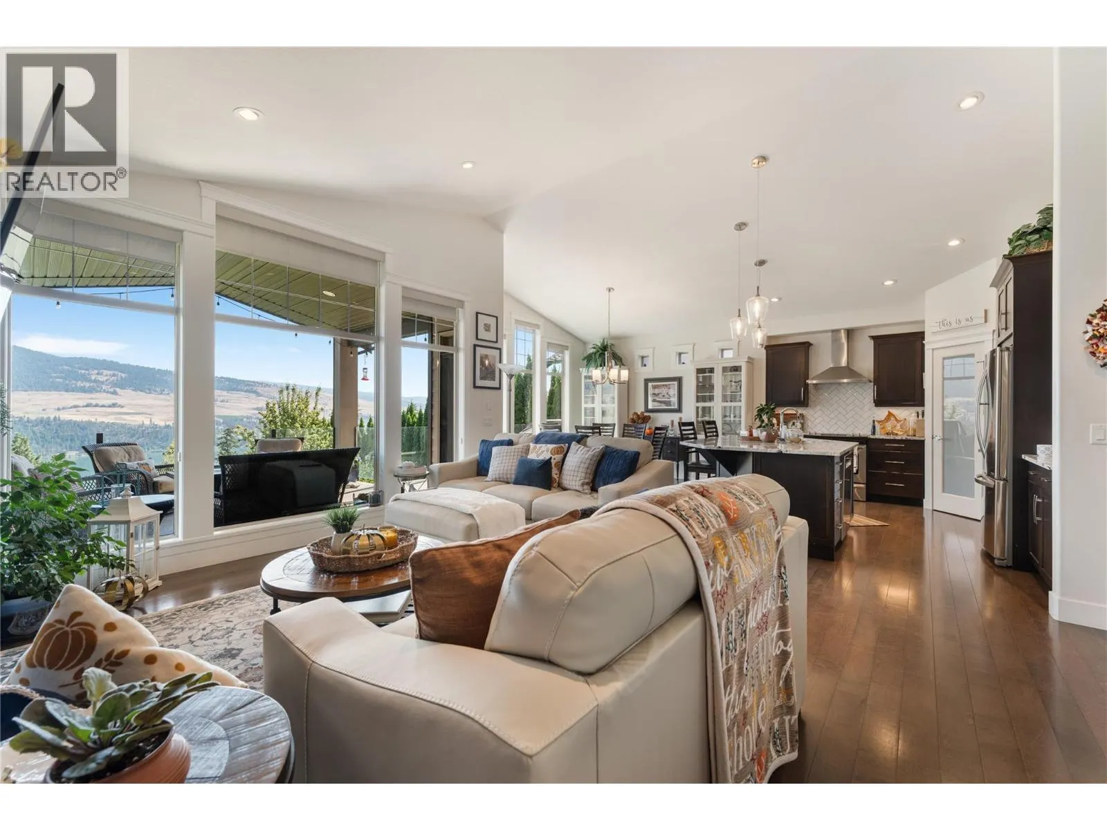 13011 East Ridge Drive