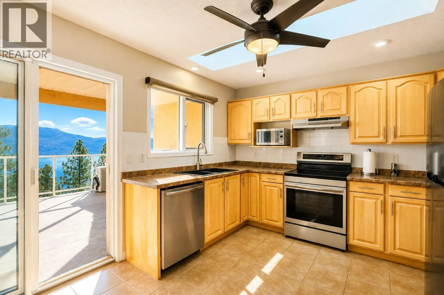 4450 Ponderosa Drive Unit# 204