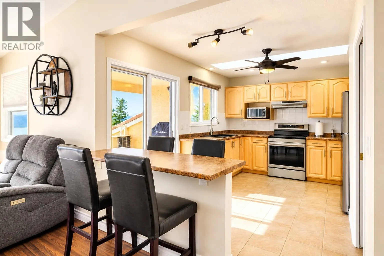 4450 Ponderosa Drive Unit# 204