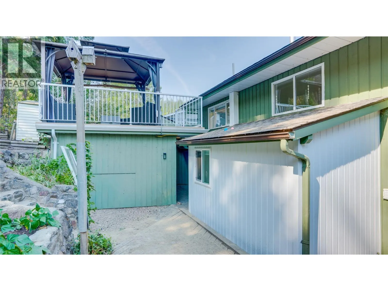 29 Preston Crescent