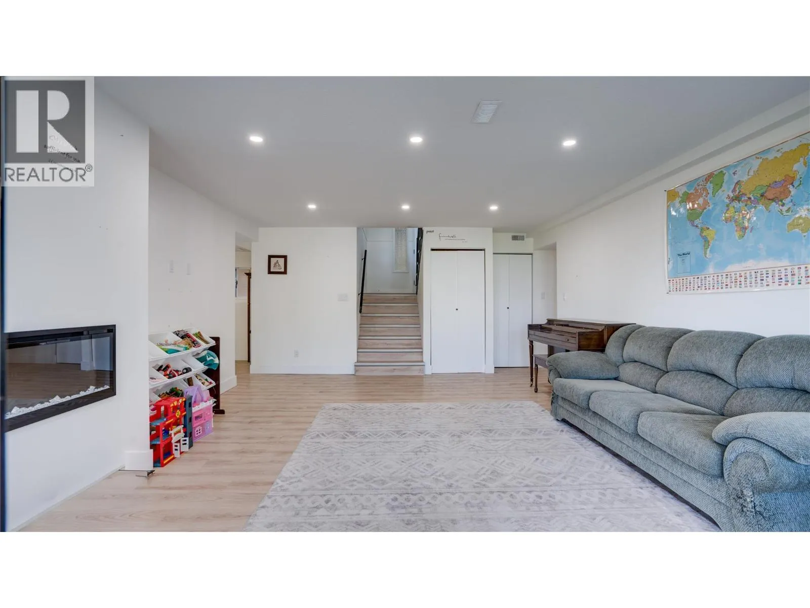 29 Preston Crescent