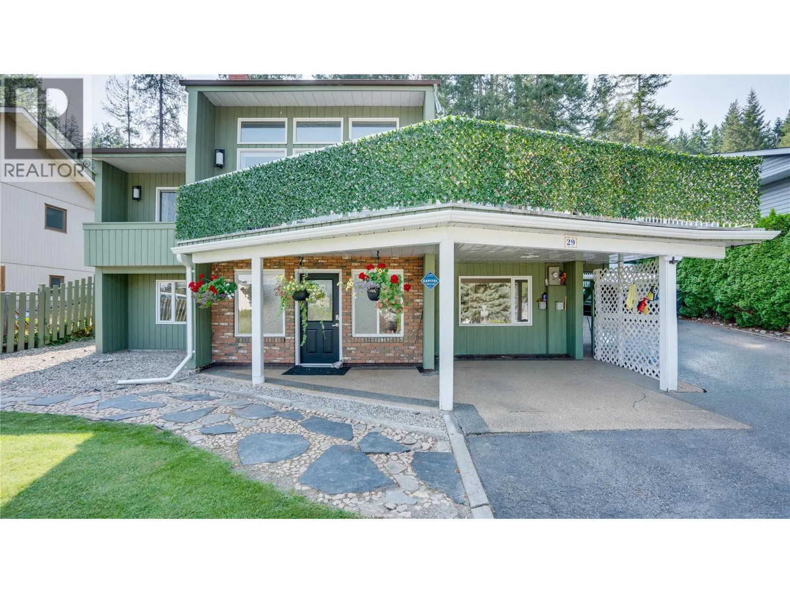 29 Preston Crescent