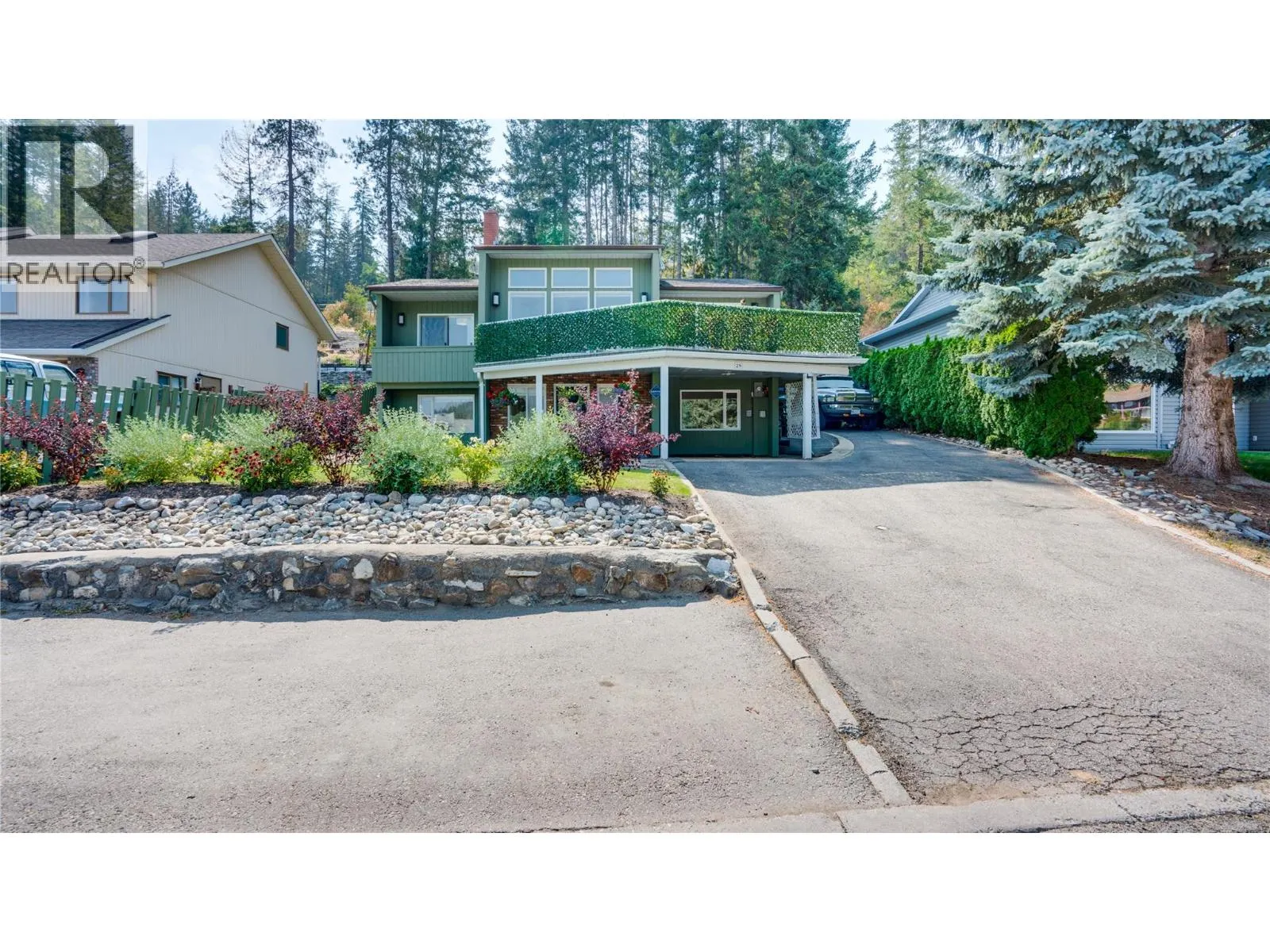 29 Preston Crescent