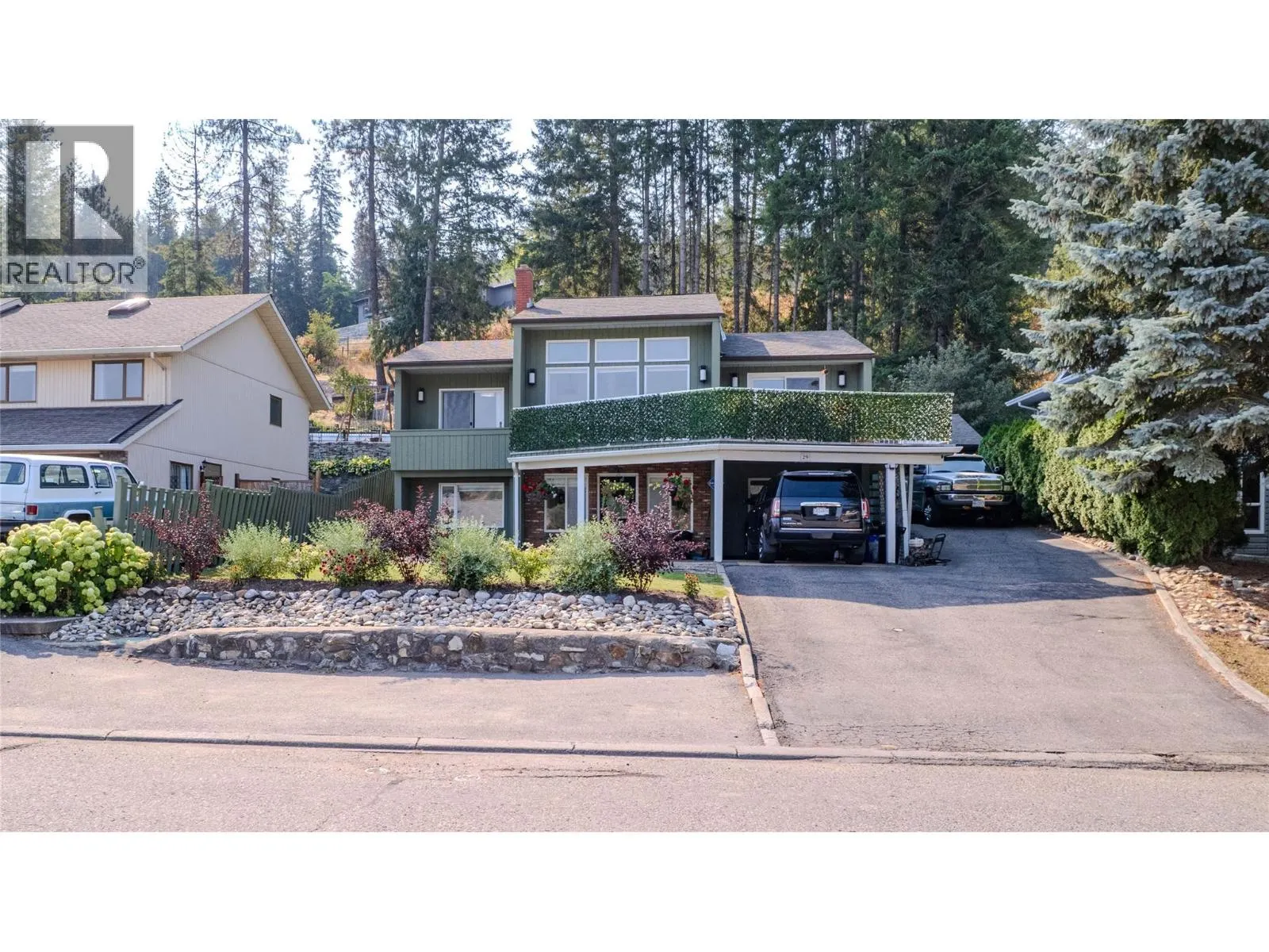 29 Preston Crescent
