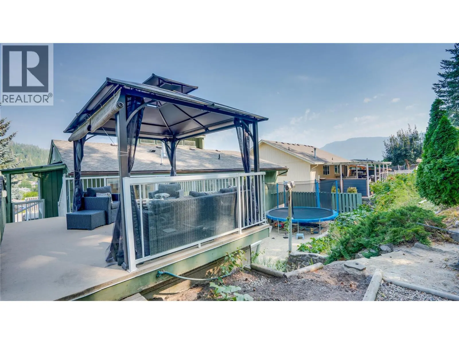 29 Preston Crescent