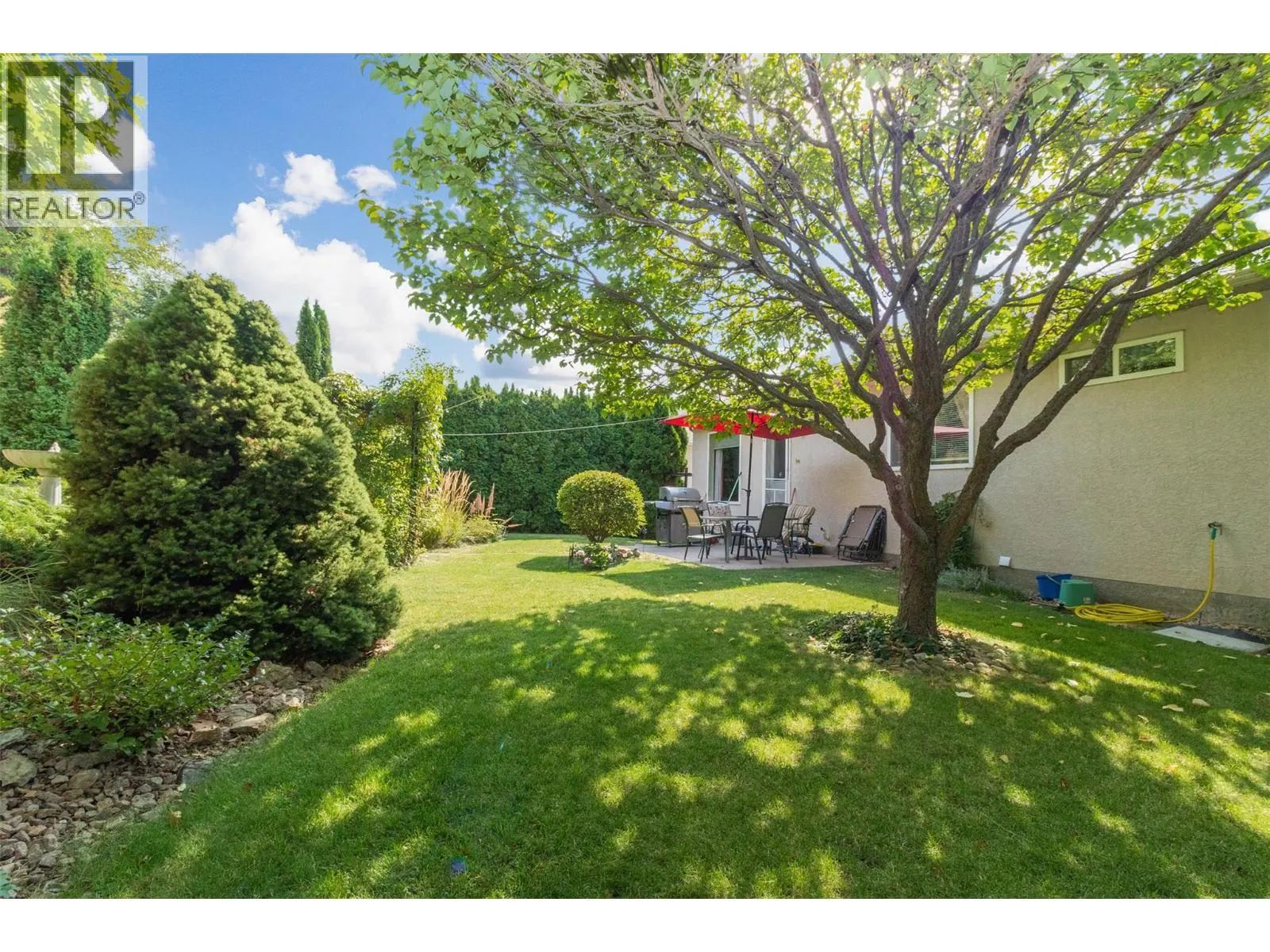 843 Lone Pine Drive