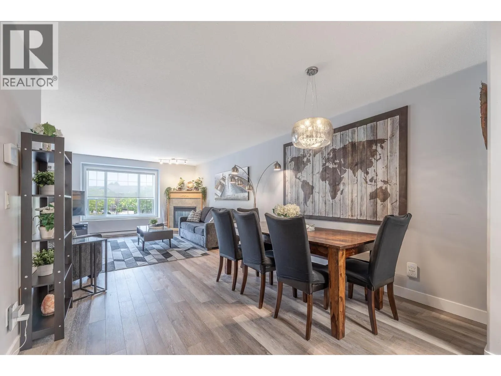 850 Railway Lane Unit# 203