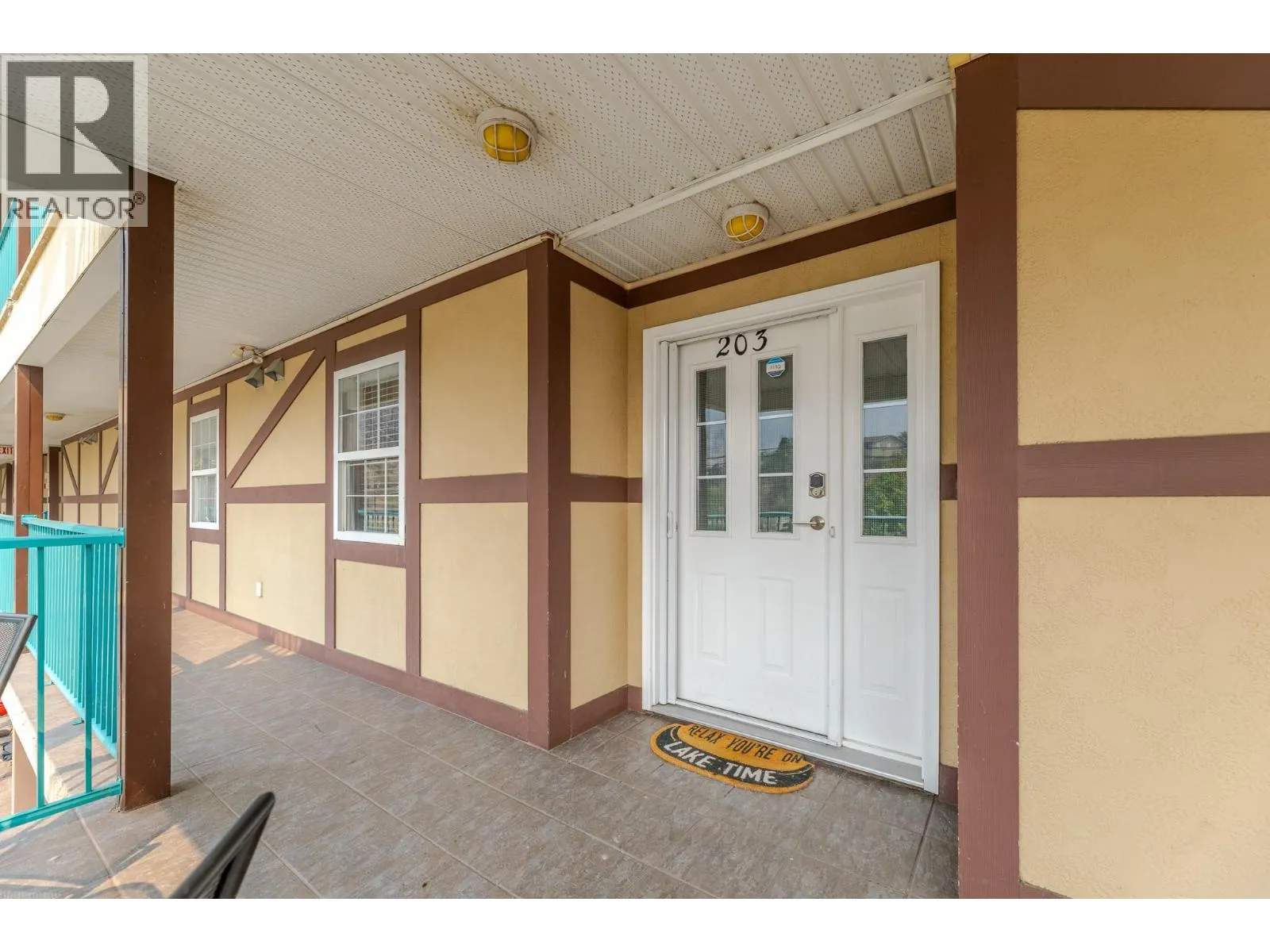 850 Railway Lane Unit# 203
