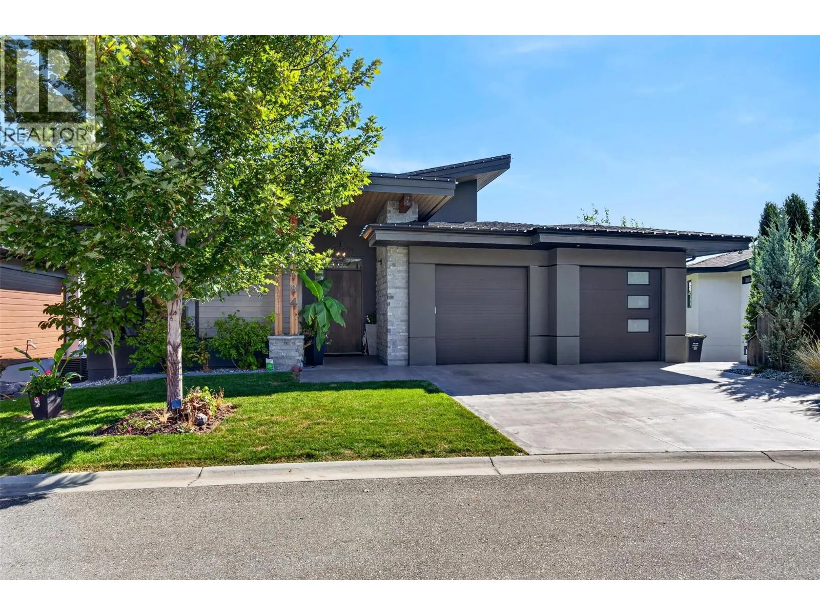 184 Summer Wood Drive