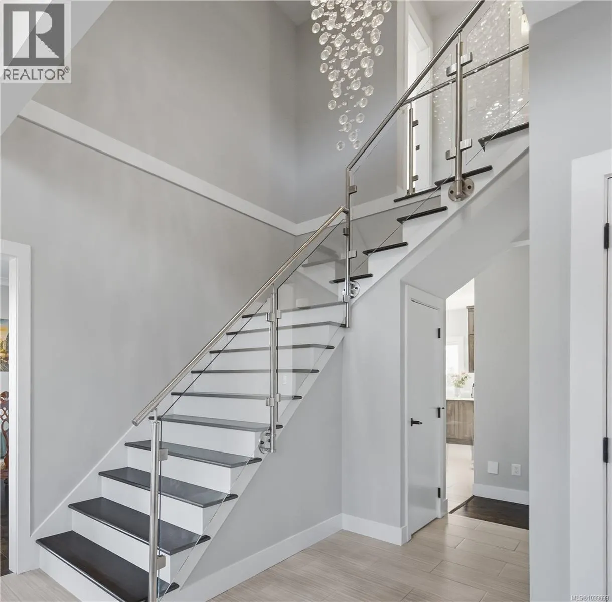 8711 Bourne Terr