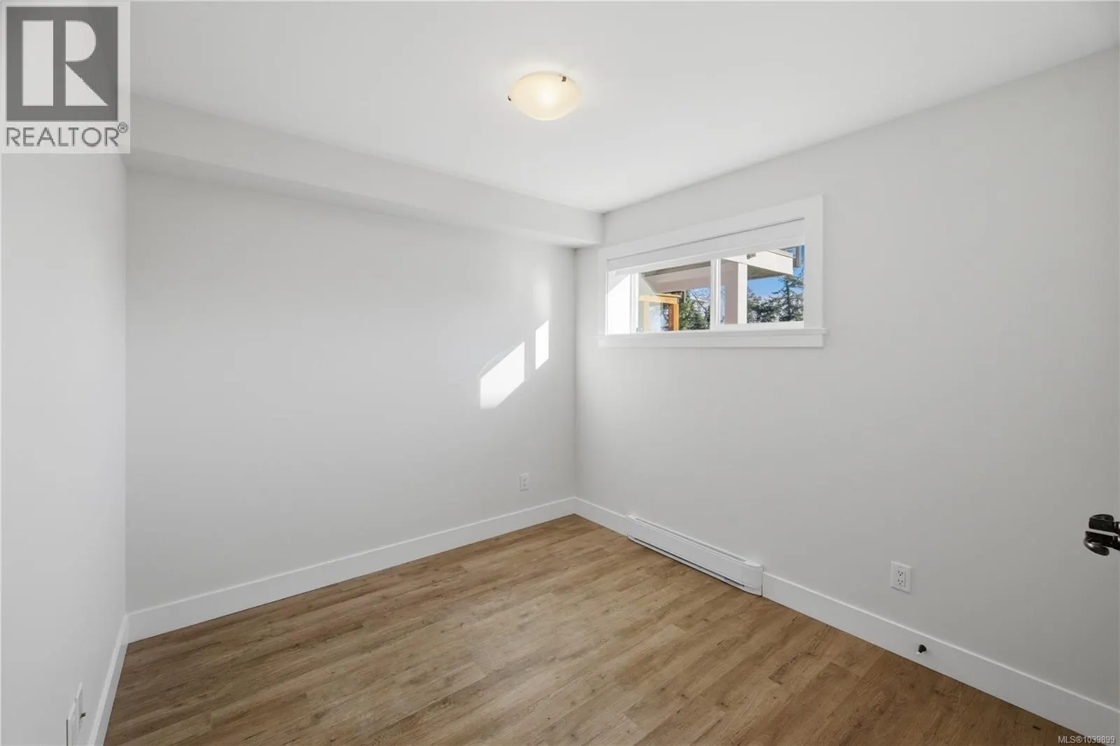 8711 Bourne Terr