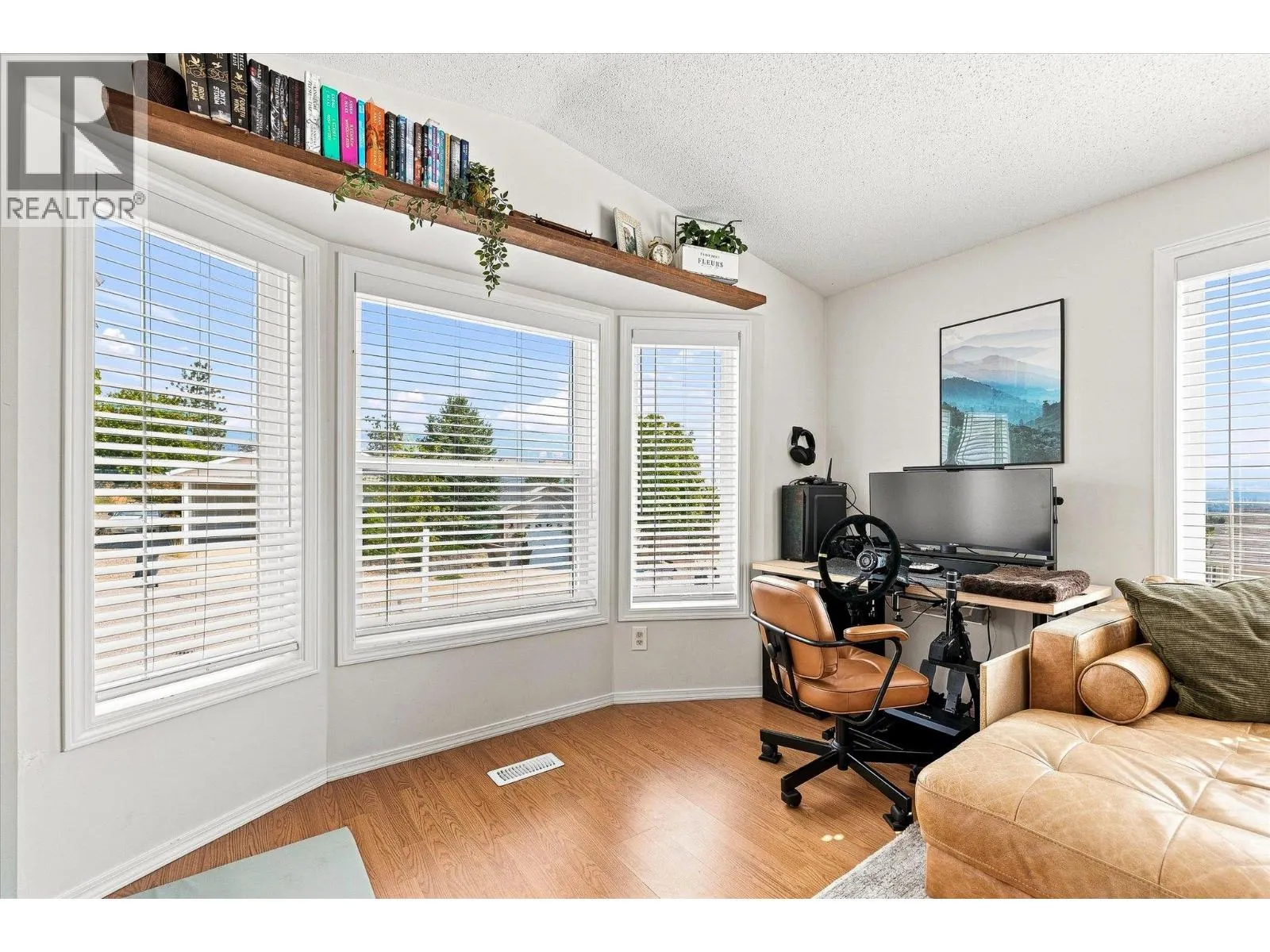 2550 Hollywood Road N Unit# 111