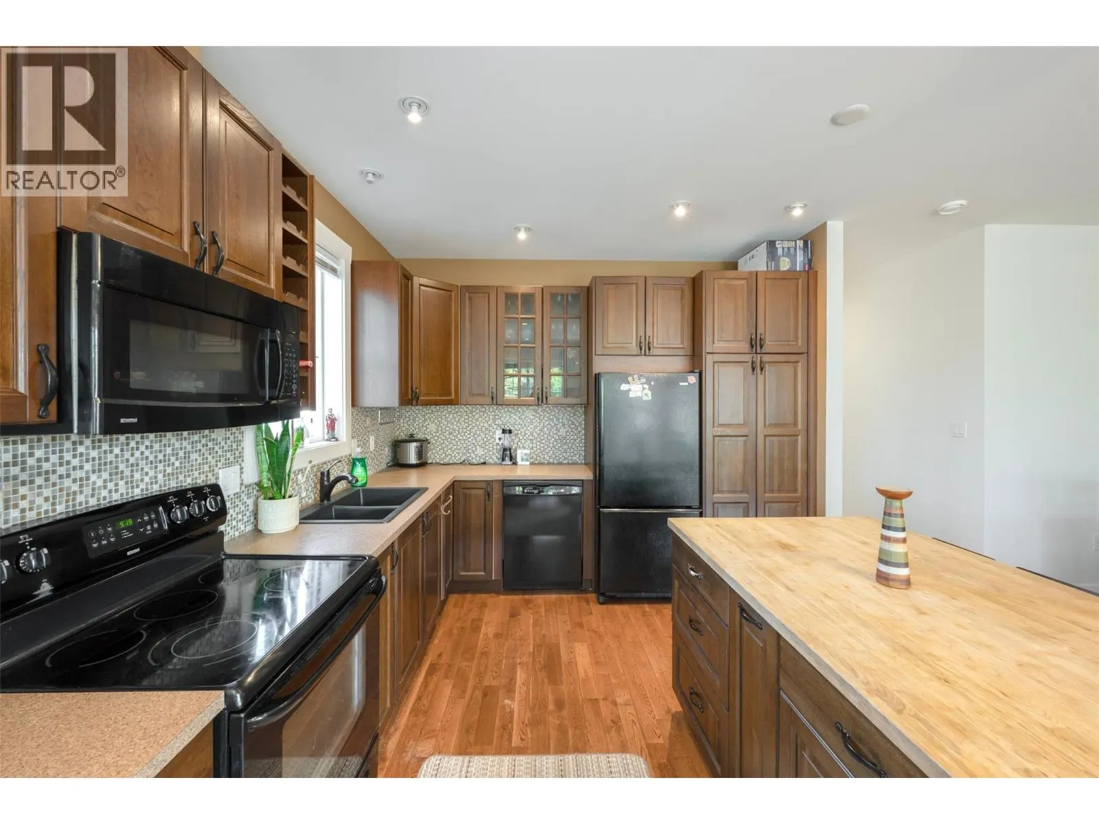 598 Wade Avenue Unit# 102