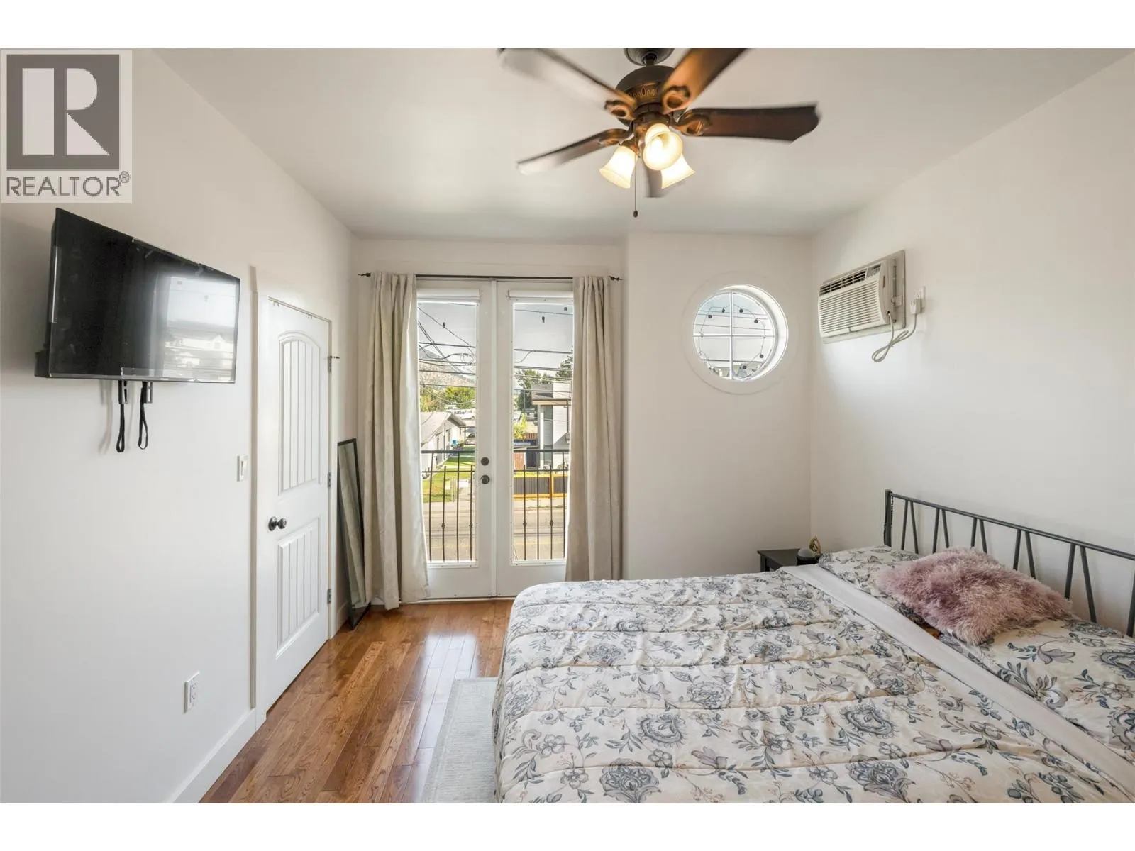 598 Wade Avenue Unit# 102