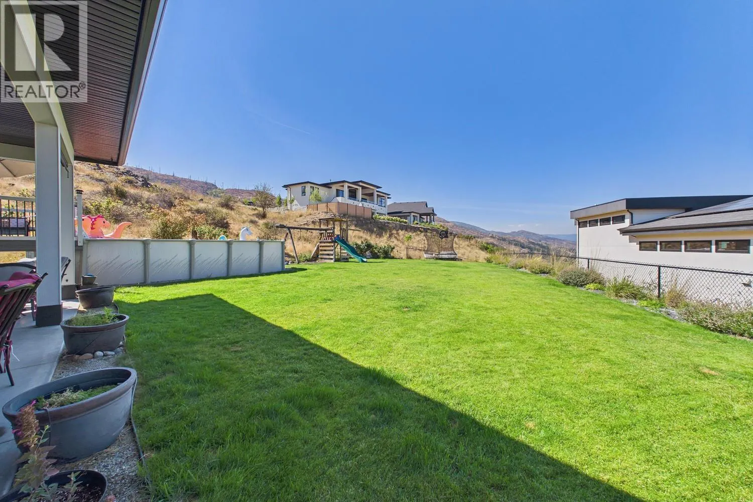 439 Redtail Court