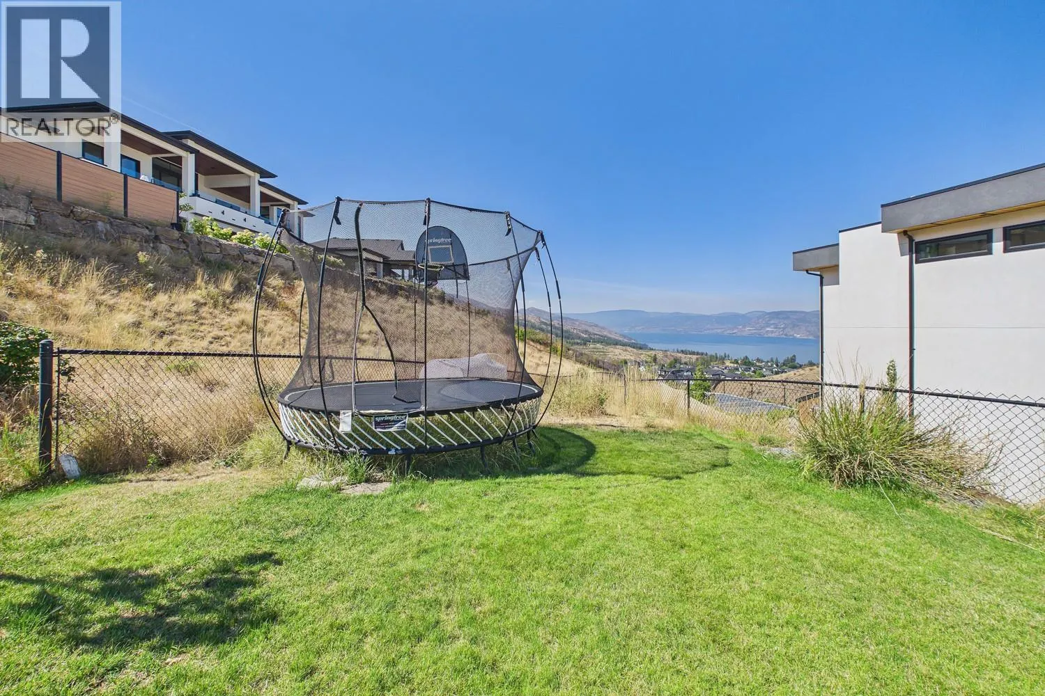 439 Redtail Court