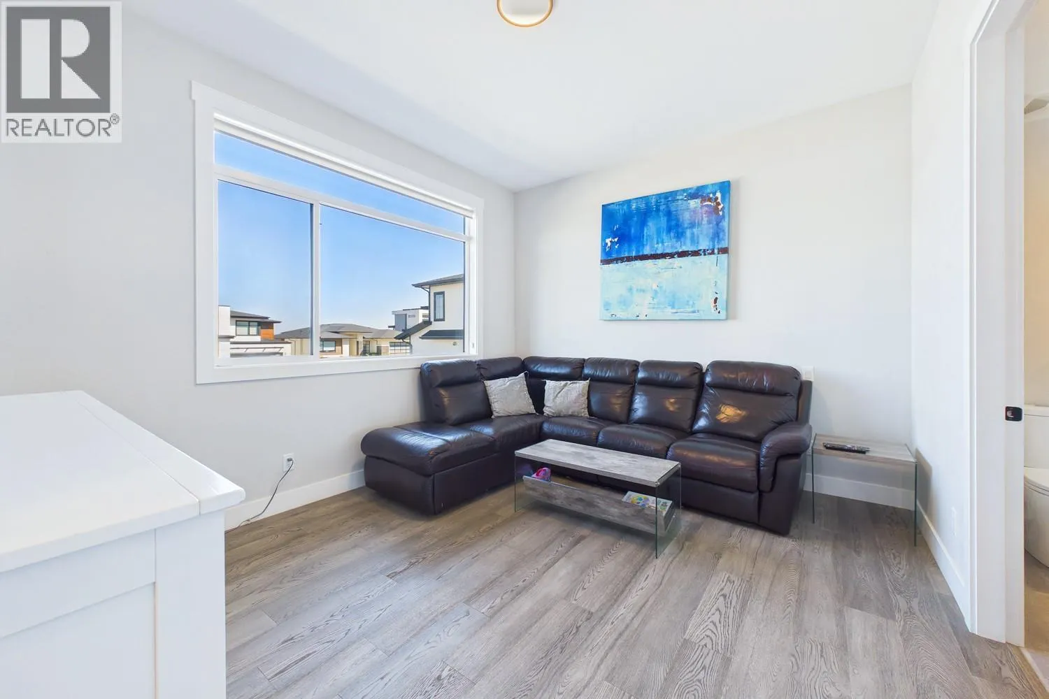 439 Redtail Court