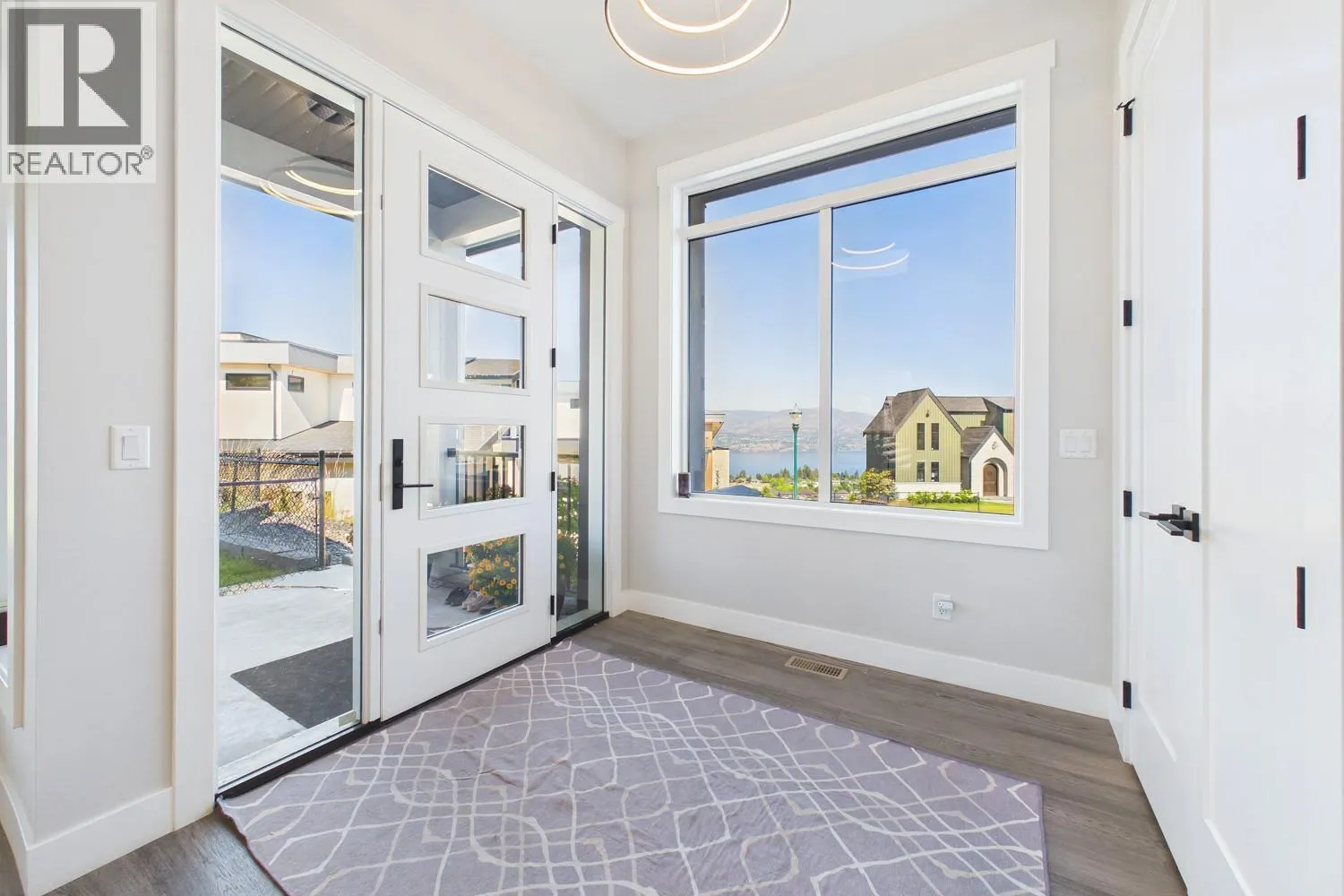 439 Redtail Court