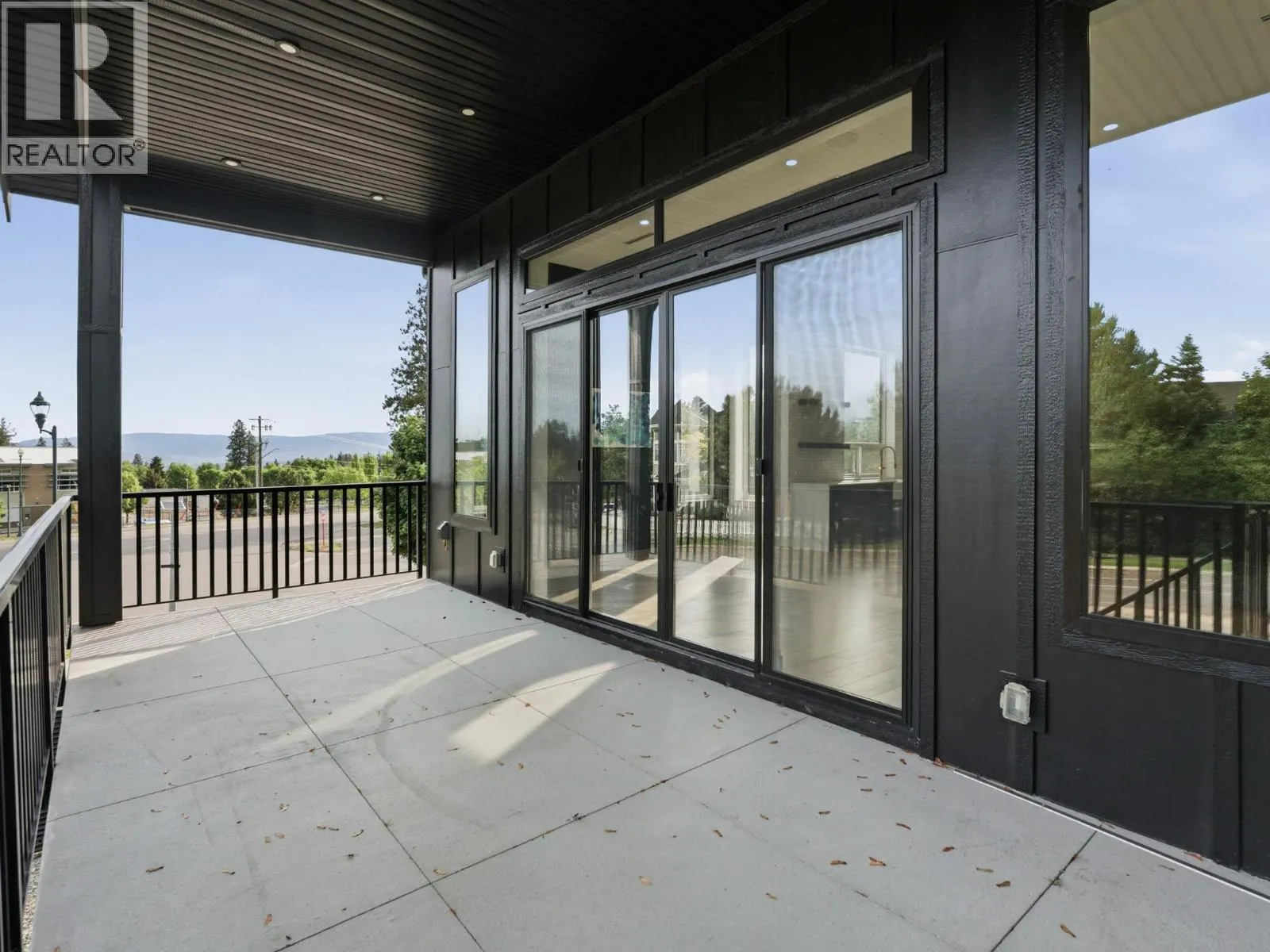 5300 Hedeman Court