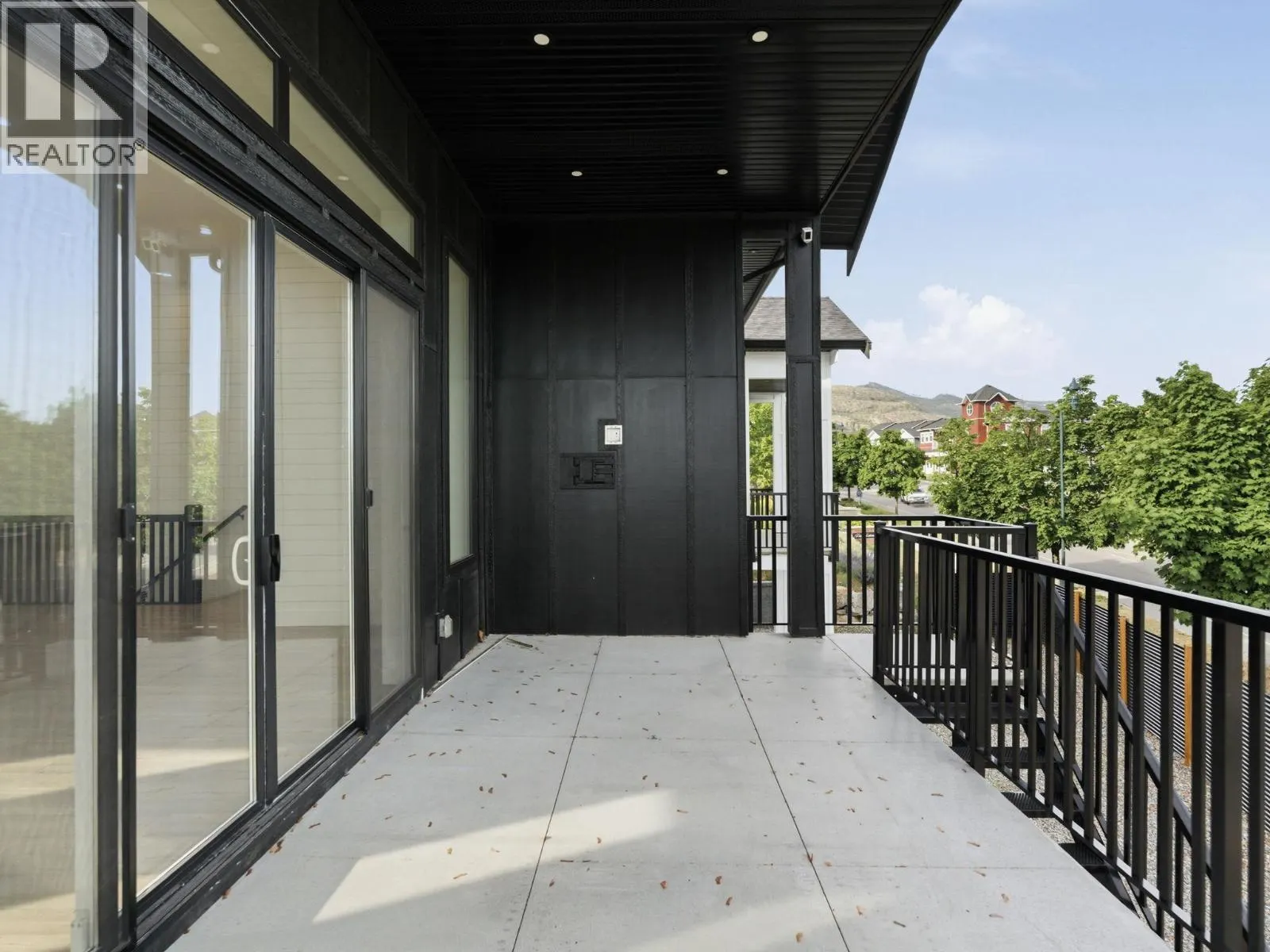 5300 Hedeman Court