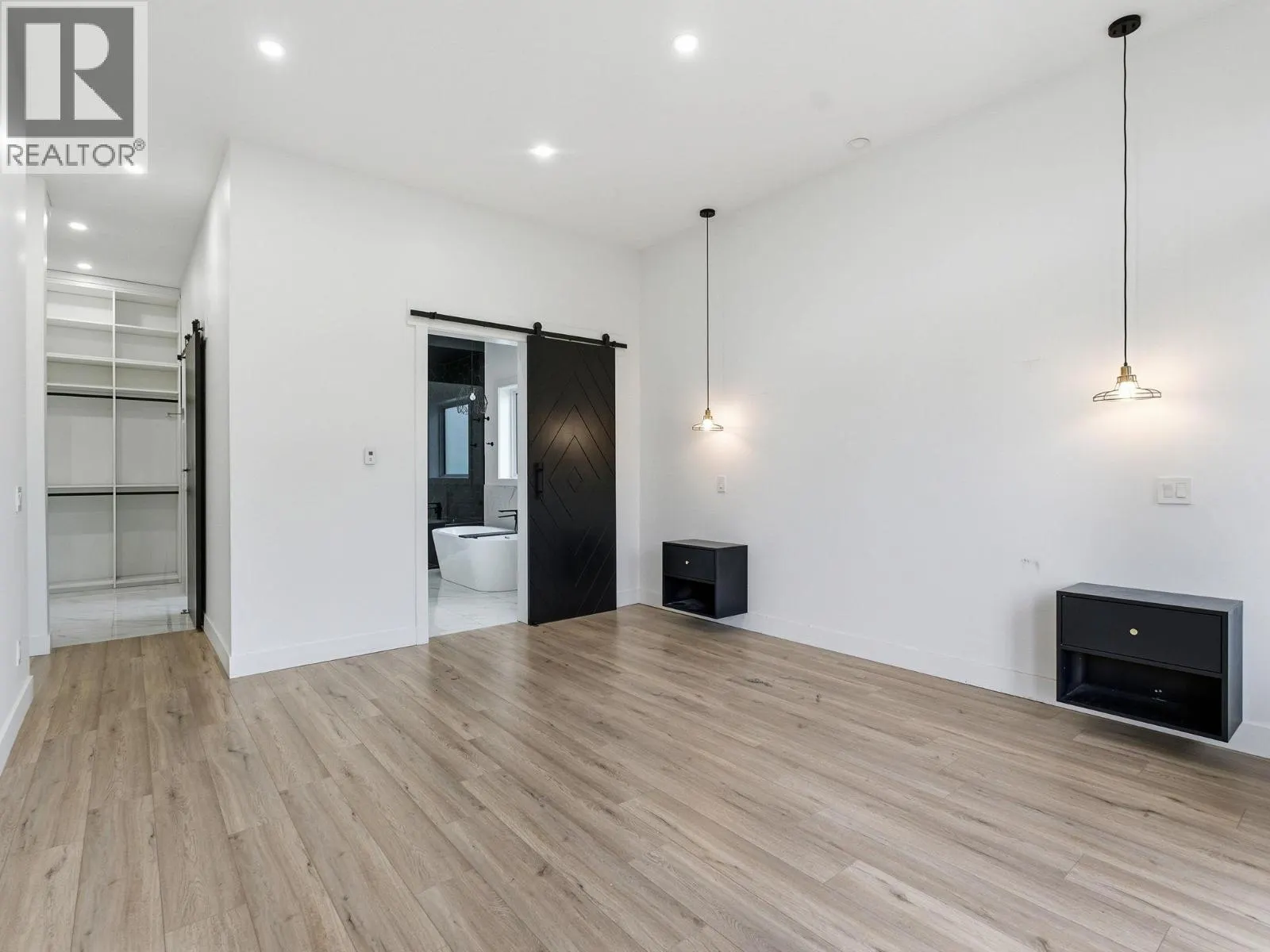 5300 Hedeman Court
