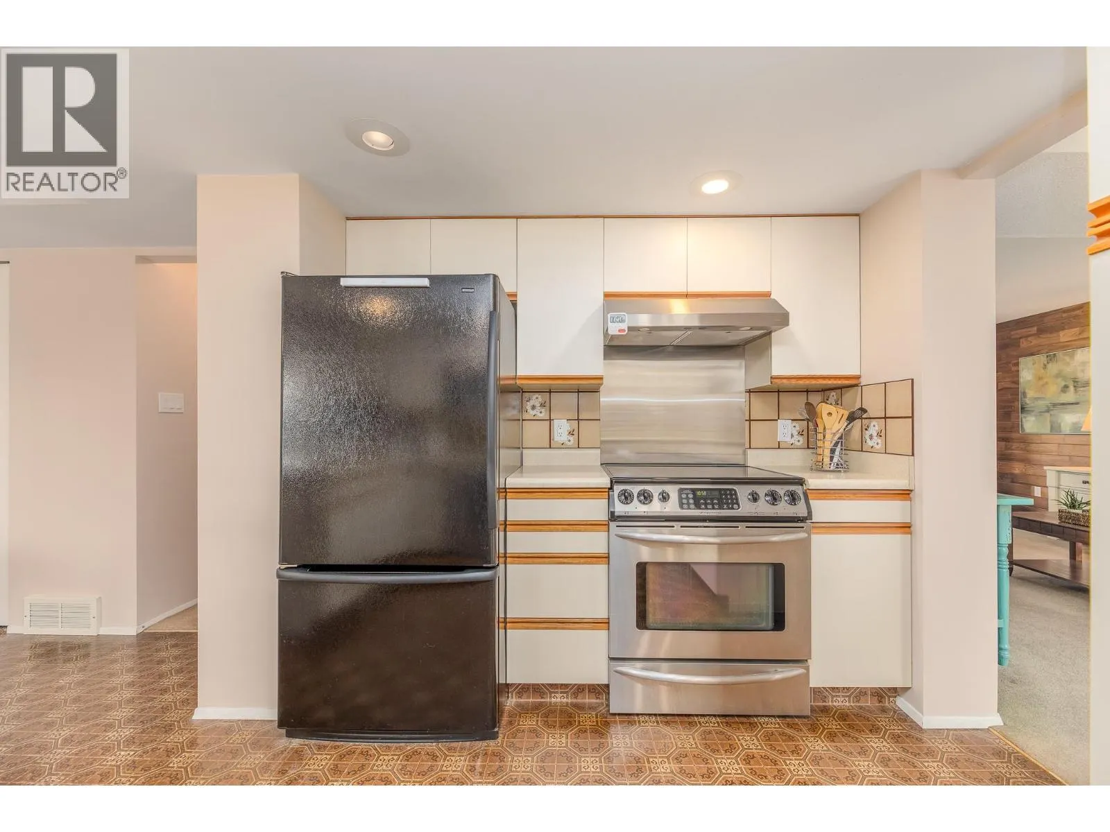 201 Sunnybrook Drive