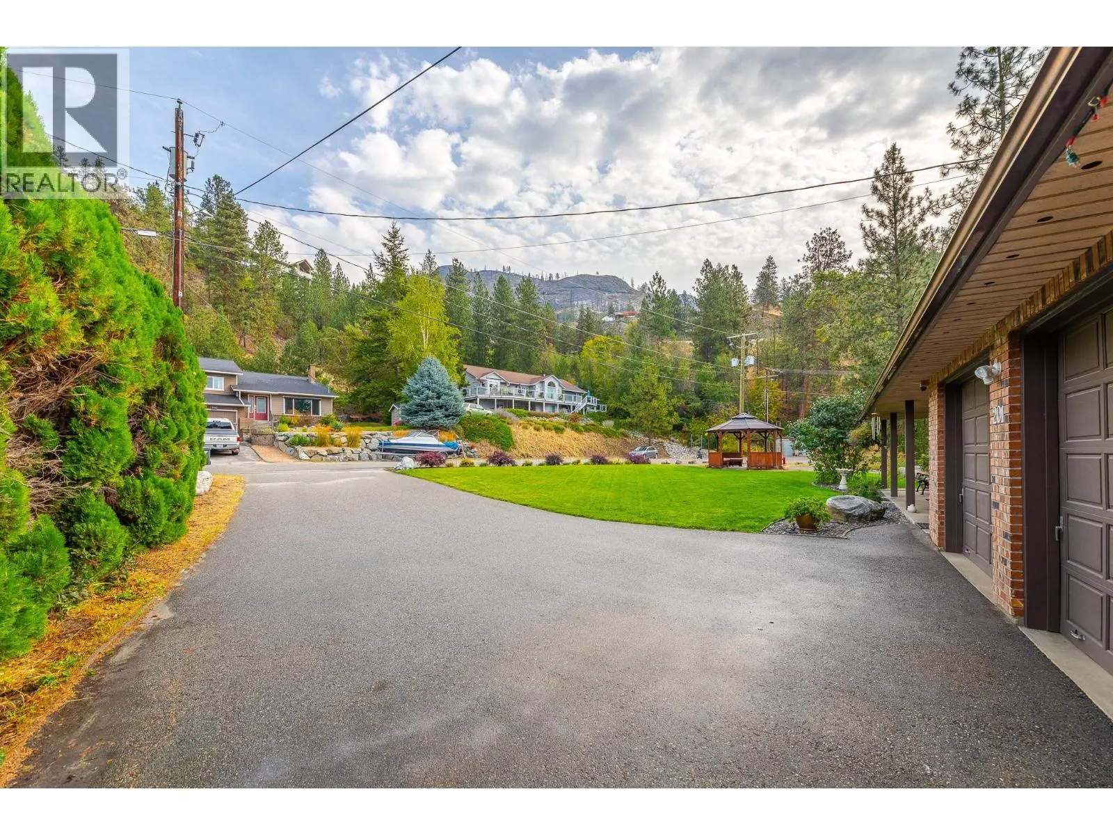201 Sunnybrook Drive