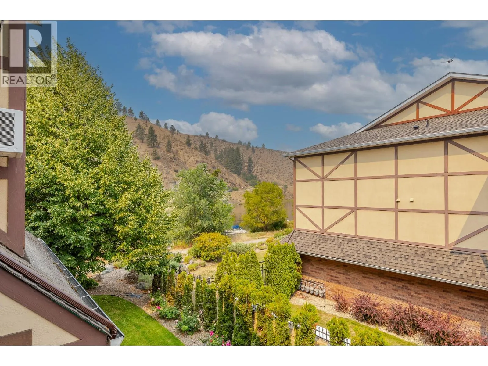 850 Railway Lane Unit# 205