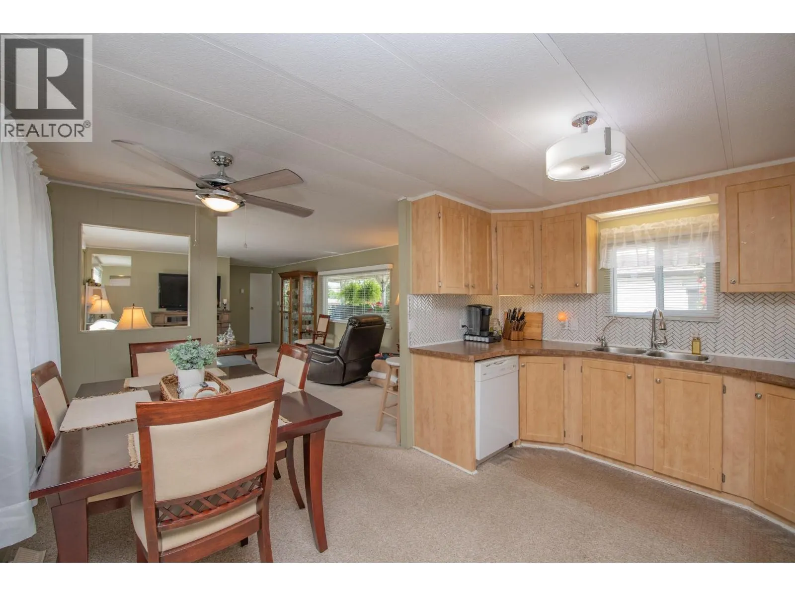 15401 Kalamalka Lake Road Unit# 3A